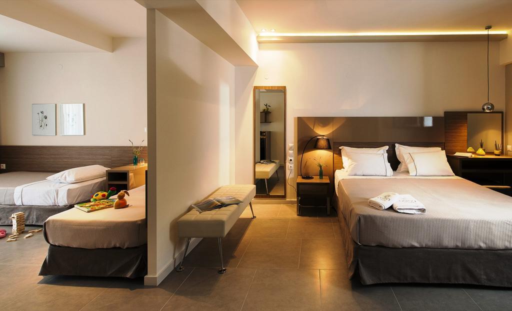 Ostria Sea Side Hotel Hanioti Room photo